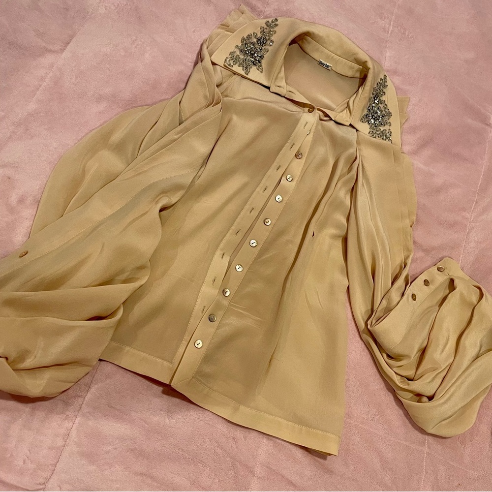Silk crème blouse by Ukrainian designer Olena Dats shoulder open sleeves size 6.